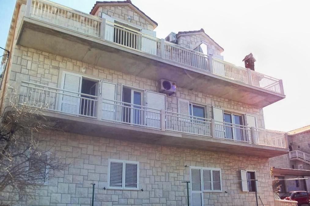 Apartments By The Sea Sumartin, Brac - 5620 Kültér fotó