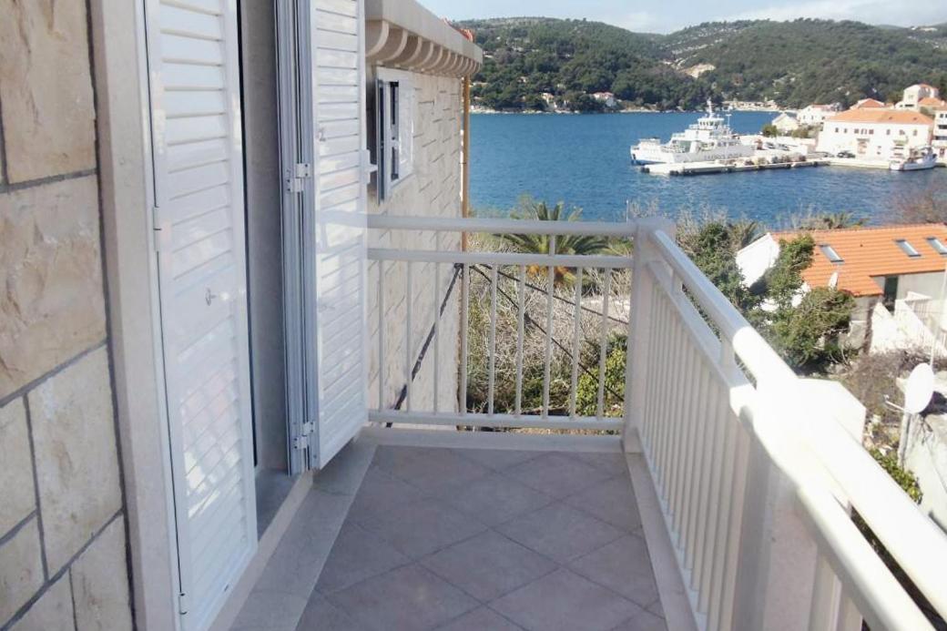 Apartments By The Sea Sumartin, Brac - 5620 Kültér fotó