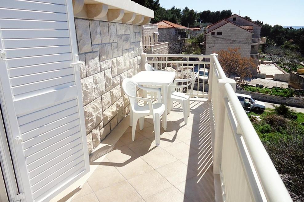 Apartments By The Sea Sumartin, Brac - 5620 Kültér fotó