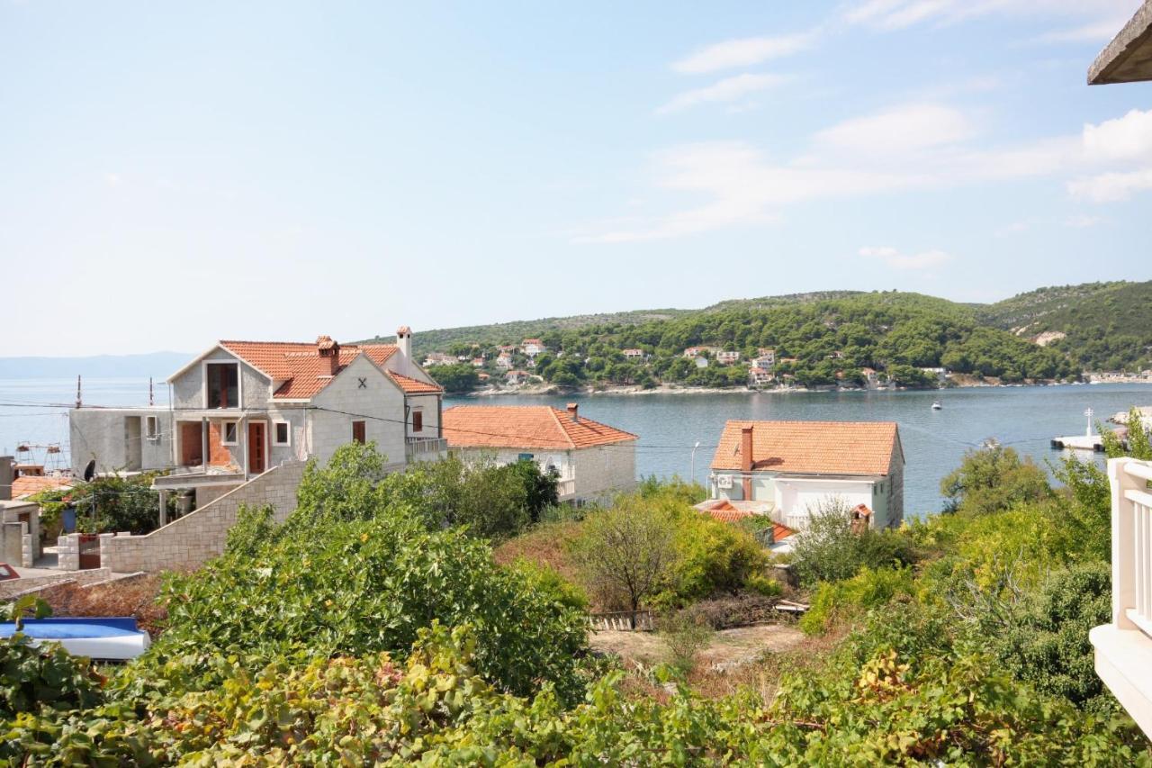 Apartments By The Sea Sumartin, Brac - 5620 Kültér fotó
